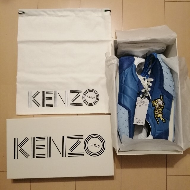 KENZO - 半額！新品 KENZOスニーカー タイガー 刺繍の通販 by K's shop 