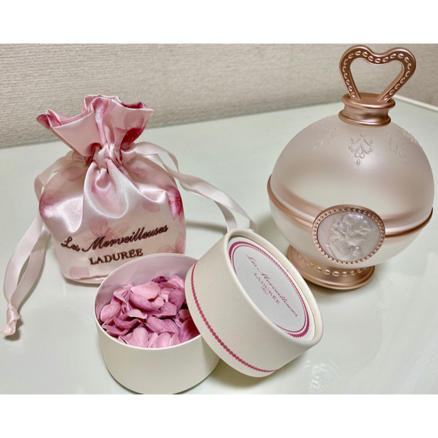 LADUREE - 【新品】レ・メルヴェイユーズ ラデュレ フェイスカラー