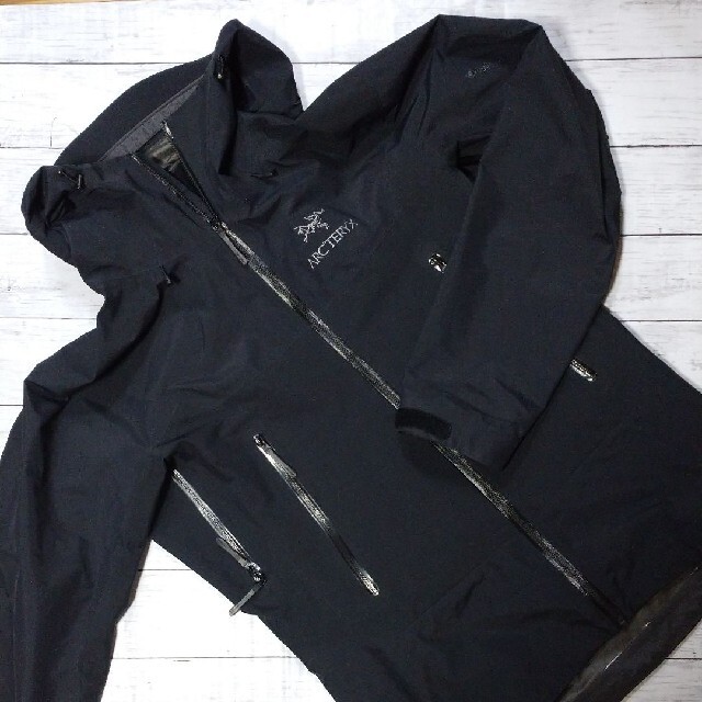 [極美品]ARC’TERYX ゴアテックス ベータSL ハイブリッド XS