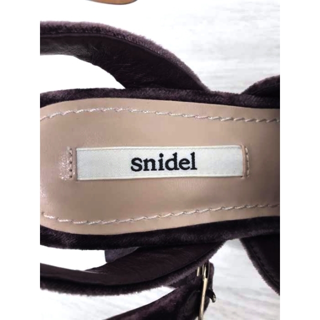 SNIDEL(スナイデル)のsnidel（スナイデル） バックルサンダル レディース シューズ サンダル レディースの靴/シューズ(サンダル)の商品写真