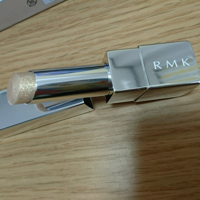 RMK(アールエムケー)のRMKゴールドリップ コスメ/美容のベースメイク/化粧品(口紅)の商品写真