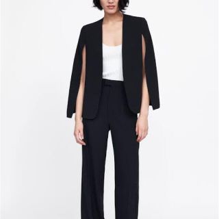 完売商品 ZARA スリットケープ ホワイト