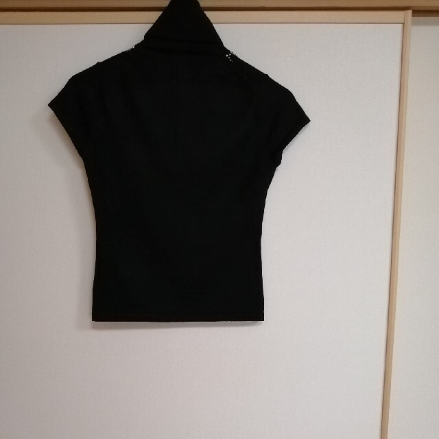 黒ニット半袖タートルビジューセーター レディースのトップス(ニット/セーター)の商品写真