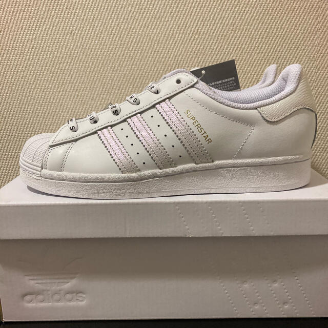 ⭐️新品⭐️ adidas SUPERSTAR スニーカー　ホワイト　23cm