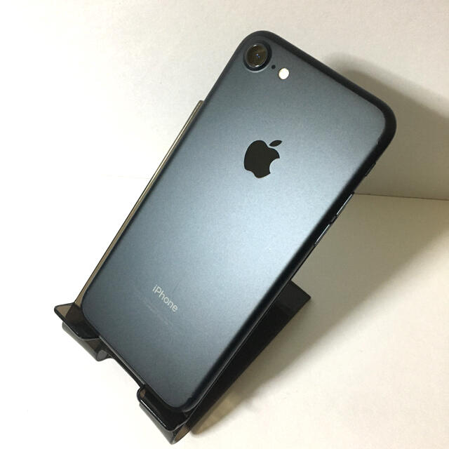 iPhone 7 Black 32 GB au(SIM ロック解除済み) www.krzysztofbialy.com