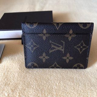 ルイヴィトン(LOUIS VUITTON)のルイヴィトン モノグラム　定期入れ　パスケース　小物(名刺入れ/定期入れ)