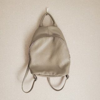 美品BEAU'RE SECONDレザーリュック本革earイアパピヨネユニクロGU