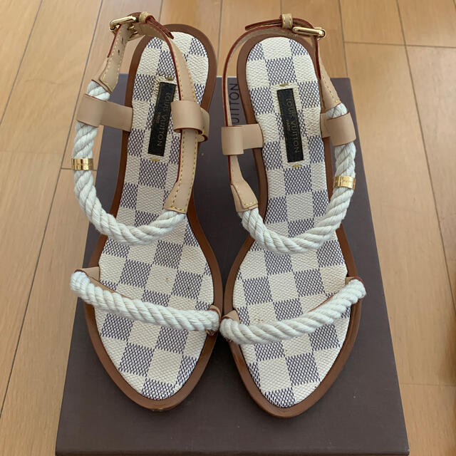 LOUIS VUITTON   ルイヴィトン VUITTON アズール サンダル♡美品正規