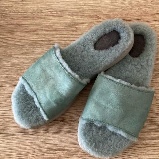 アグ(UGG)のアグ　AGG スリッパ　サンダル　S(サンダル)