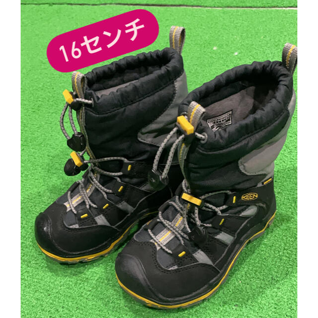 KEEN(キーン)のYuYuYu88様専用　keen kids スノーブーツ スポーツ/アウトドアのスノーボード(ブーツ)の商品写真