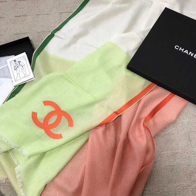 Chanel シャネル Chanel 可愛い大判ストール マフラー ショールの通販 By Maron Shop シャネルならラクマ