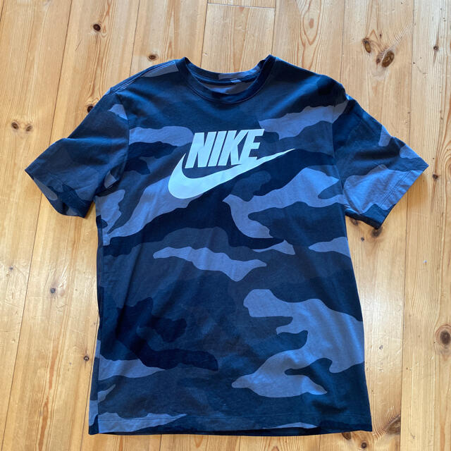 NIKE(ナイキ)のNIKE カモ柄 Tee メンズのトップス(Tシャツ/カットソー(半袖/袖なし))の商品写真