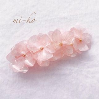 紫陽花のバレッタ　ピンク　大(ヘアアクセサリー)