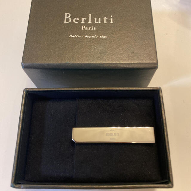 Berluti(ベルルッティ)の新品　ベルルッティ　ネクタイピン メンズのファッション小物(ネクタイピン)の商品写真