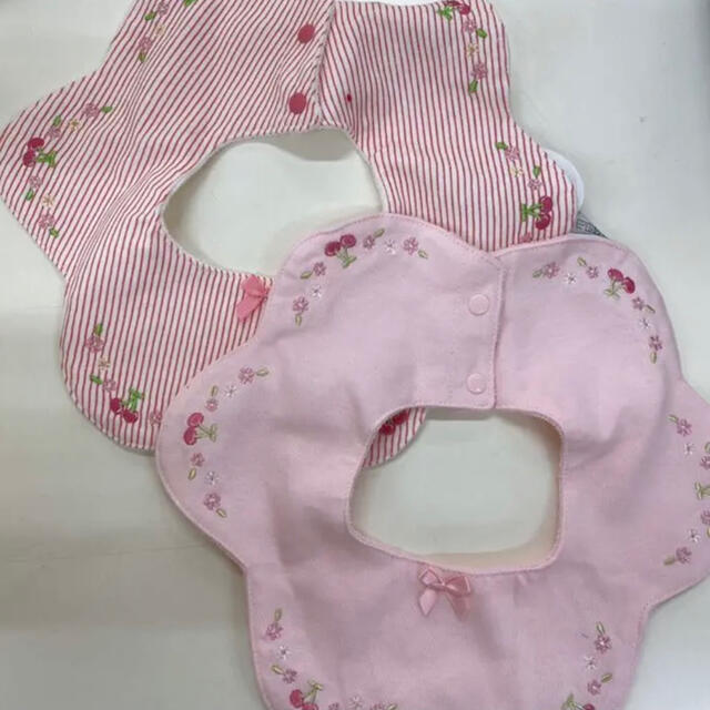 Motherways 女の子 スタイ 2枚組 さくらんぼ刺繍 綿100 マザウェイズ 新品未使用の通販 By なやなや S Shop マザウェイズならラクマ Motherways 女の子 スタイ 2枚組 さくらんぼ刺繍 綿100 マザウェイズ 新品未使用の通販 By なやなや S Shop マザウェイズならラクマ