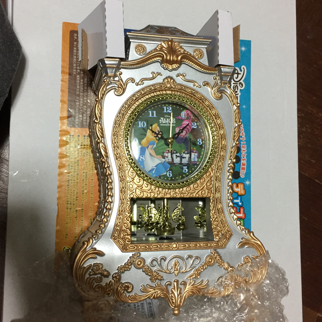 Disney(ディズニー)の非売品♡アリス♡アリエル♡置き時計 インテリア/住まい/日用品のインテリア小物(置時計)の商品写真