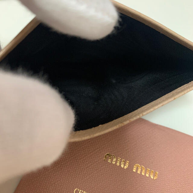 miumiu(ミュウミュウ)のmiu miu パスケース カードケース 定期入れ 名刺入れ レディースのファッション小物(パスケース/IDカードホルダー)の商品写真
