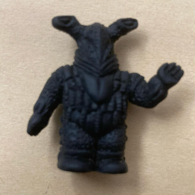 ウルトラマン 怪獣 消しゴム 黒 ペガッサ星人の通販 by チャップ ウルトラマン 怪獣 消しゴム 黒 ペガッサ星人の通販 by チャップ