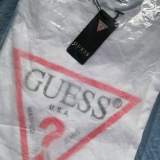 ゲス(GUESS)のGUESS(ゲス) 大人気L 半袖Tシャツ　新品未使用(Tシャツ/カットソー(半袖/袖なし))