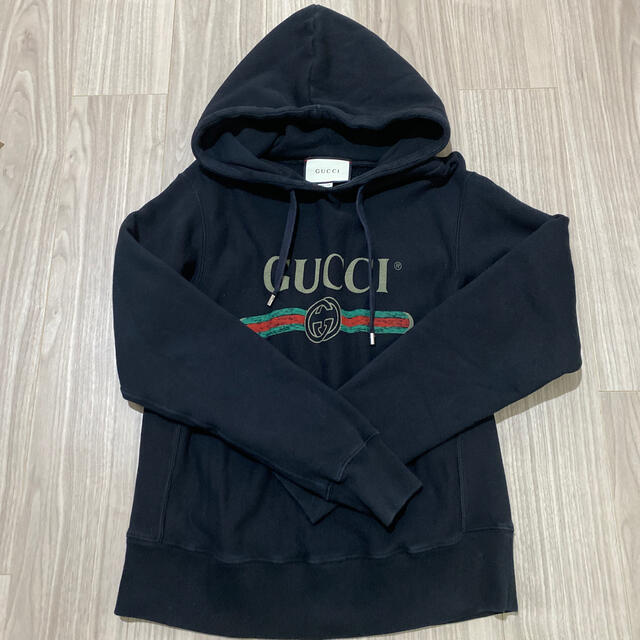 クリスマスファッション Gucci - GUCCI ロゴパーカー パーカー