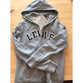 リーバイス(Levi's)のリーバイス　ジップアップ　(パーカー)