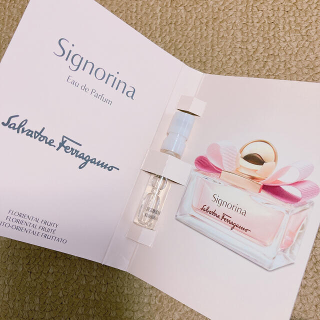 Salvatore Ferragamo(サルヴァトーレフェラガモ)のFerragamo シニョリーナオーデパルファム1.5ml コスメ/美容の香水(香水(女性用))の商品写真
