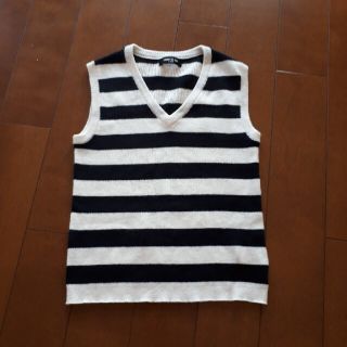 コムサイズム(COMME CA ISM)のCOMME CA ISM コムサイズム　ベスト　モノクロ　ボーダー　130cm(Tシャツ/カットソー)