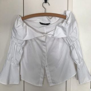 ザラ(ZARA)のフリルブラウス トップス(シャツ/ブラウス(長袖/七分))