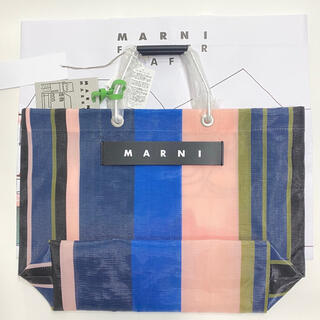 マルニ(Marni)の新品　MARNI マルニ　フラワーカフェ　トートバッグ　ナイトブルー　ストライプ(かごバッグ/ストローバッグ)