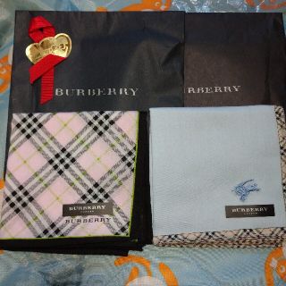 バーバリー(BURBERRY)の【新品】BURBERRY ハンカチ(ハンカチ)