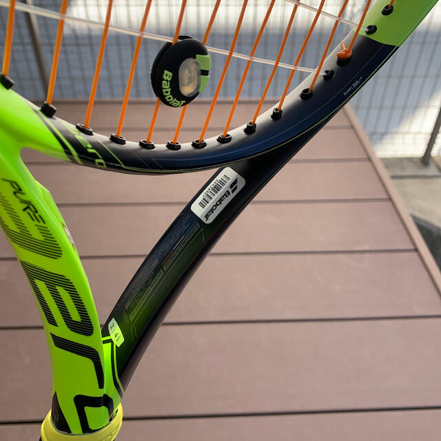 Babolat(バボラ)のBabolaT バボラ　pure  aero ピュアアエロ スポーツ/アウトドアのテニス(ラケット)の商品写真