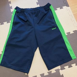 リーボック(Reebok)のReebok ハーフパンツ Lサイズ(ショートパンツ)