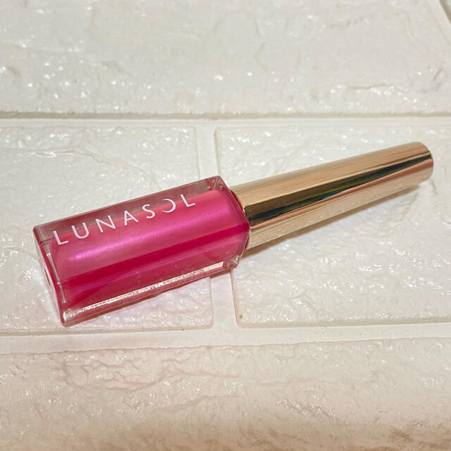 LUNASOL(ルナソル)のPINK516様専用 コスメ/美容のベースメイク/化粧品(アイライナー)の商品写真