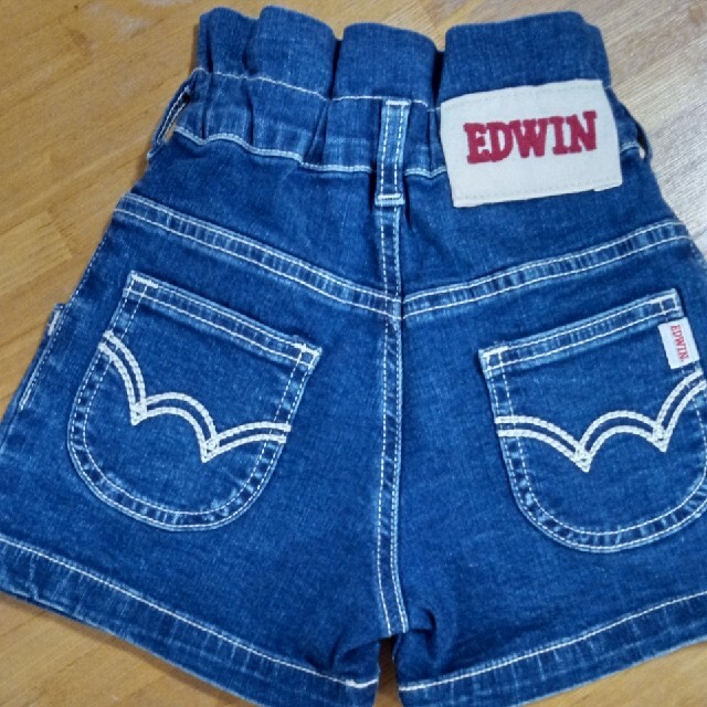 EDWIN(エドウィン)のEDWIN　女の子ズボン　　95　 キッズ/ベビー/マタニティのキッズ服女の子用(90cm~)(パンツ/スパッツ)の商品写真