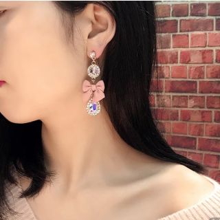 ディーホリック(dholic)のリボンピアス🎀✨(ピアス)