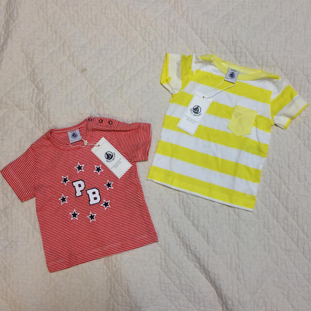 PETIT BATEAU(プチバトー)のプチバトーのTシャツ  2枚セット  新品タグ付き キッズ/ベビー/マタニティのベビー服(~85cm)(Ｔシャツ)の商品写真