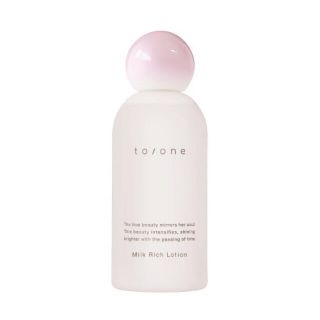 コスメキッチン(Cosme Kitchen)のto/one  ミルク リッチ ローション155ml(化粧水/ローション)