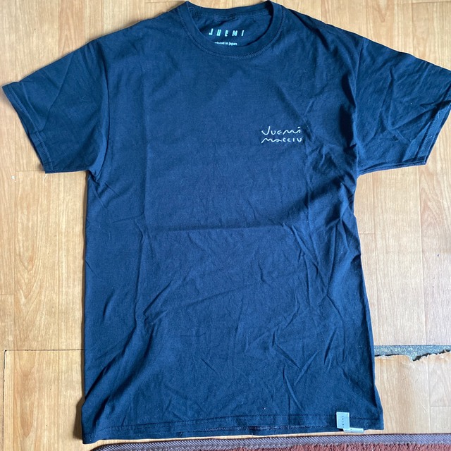 Juemi MACCIUコラボTシャツ