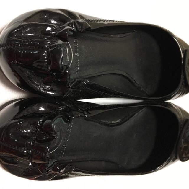 Tory Burch(トリーバーチ)のトリーバーチ　エナメル　フラットシューズ レディースの靴/シューズ(バレエシューズ)の商品写真