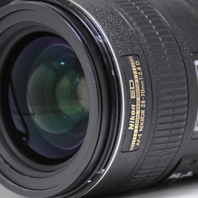 定番人気限定SALE Nikon - AF-S Nikkor 28-70 f2.8 大三元ニコンの通販 by デストラーデ's shop｜ニコンならラクマ 得価日本製