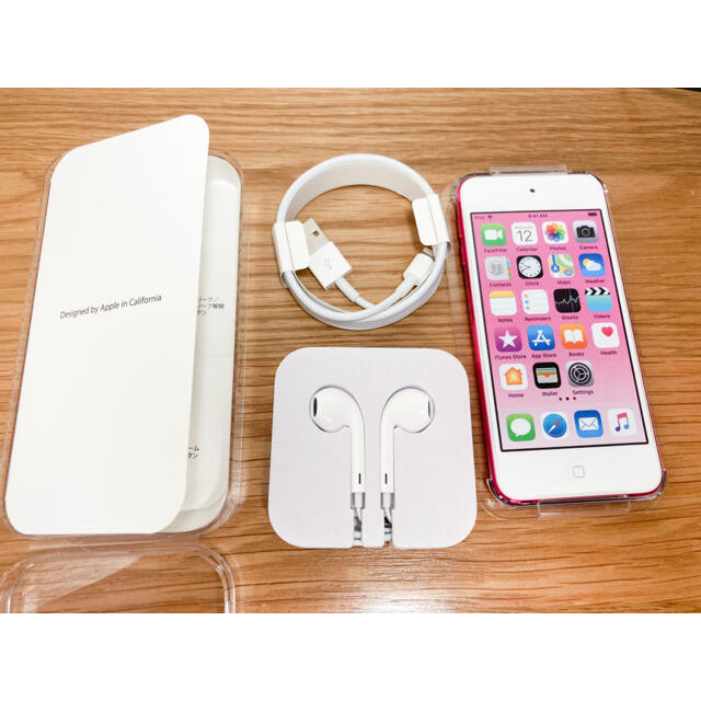 iPod touch(アイポッドタッチ)の【新品未開封】iPod touch 第6世代 32GB ピンク スマホ/家電/カメラのスマートフォン/携帯電話(スマートフォン本体)の商品写真