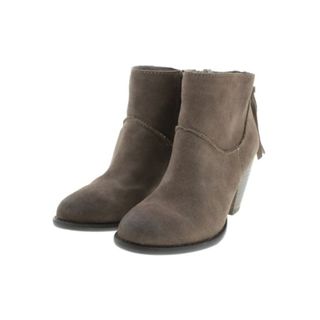 スティーブマデン(Steve Madden)のSTEVE MADDEN ブーティ 5.5(22.5cm位) グレーベージュ 【古着】【中古】(ブーティ)