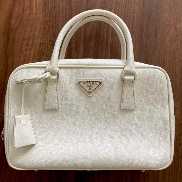 お得な情報満載 - PRADA ☆お値下げ不可☆美品 白 ホワイト バッグ