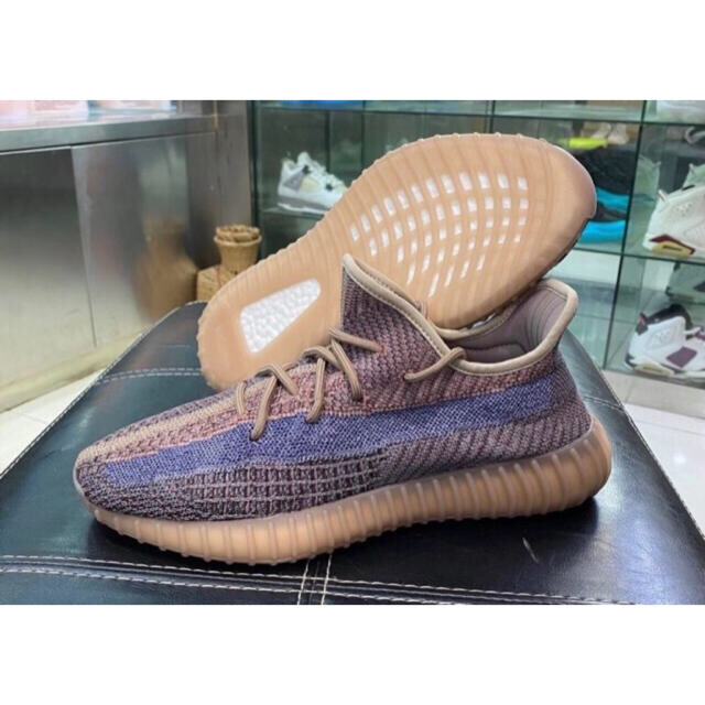 【新品未開封】ADIDAS YEEZY BOOST 350 V2 "FADE" 1