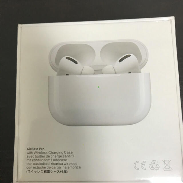 Airpods pro デザイン　ワイヤレス　無線　イヤフォン　白 スマホ/家電/カメラのオーディオ機器(ヘッドフォン/イヤフォン)の商品写真