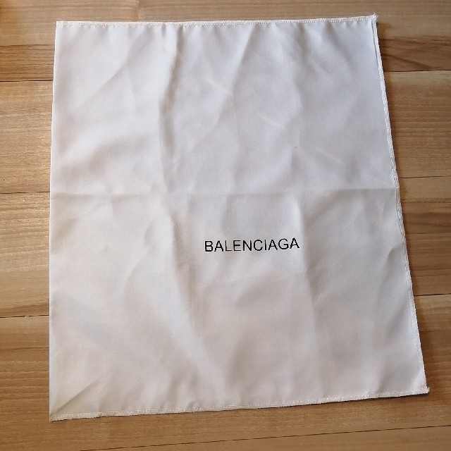 Balenciaga(バレンシアガ)のバレンシアガバッグ　保存袋 レディースのバッグ(ショップ袋)の商品写真