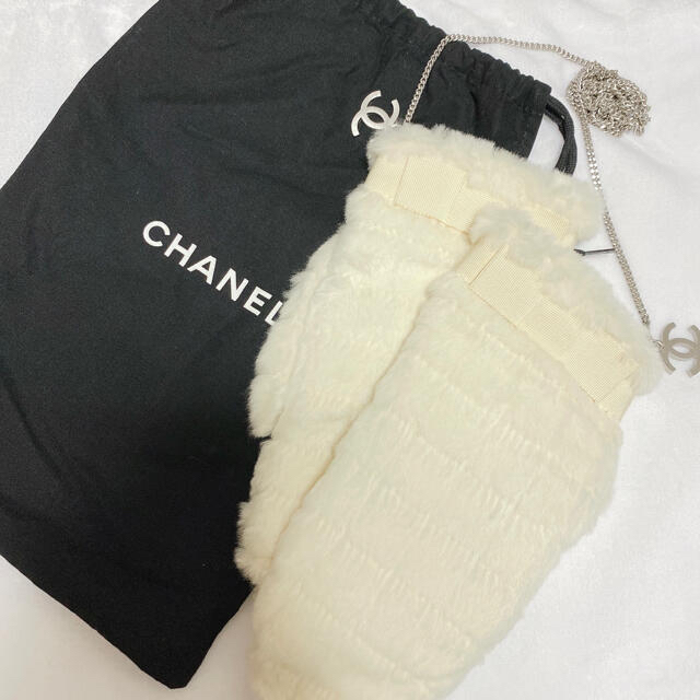 CHANEL ラパン ミトン 手袋 ホワイト