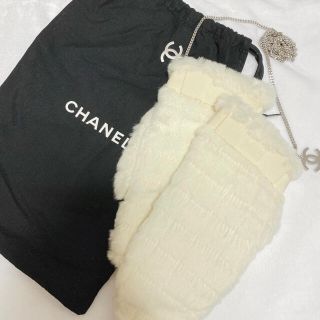 シャネル(CHANEL)のCHANEL ラパン ミトン 手袋 ホワイト(手袋)