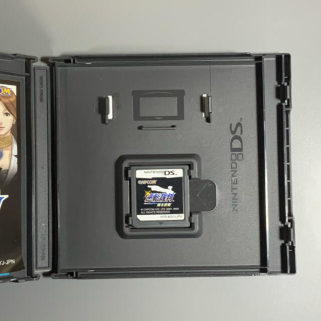 ニンテンドーDS(ニンテンドーDS)の逆転裁判 蘇る逆転（NEW Best Price！ 2000） DS エンタメ/ホビーのゲームソフト/ゲーム機本体(携帯用ゲームソフト)の商品写真