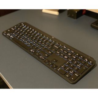 Logicool KX800 MX KEYS US配列　オールブラックモデル(PC周辺機器)